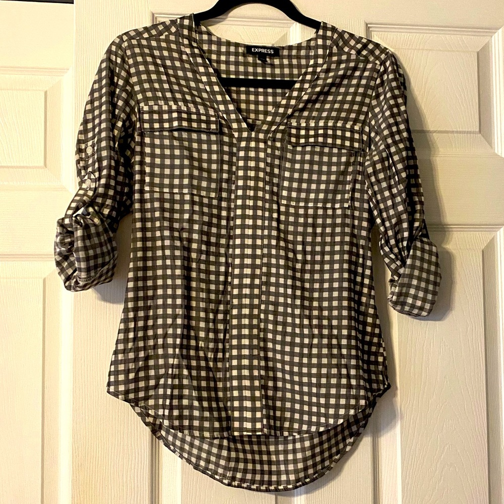 Dressy black and white blouse from express, size XS